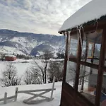 Devor Guest house 4*