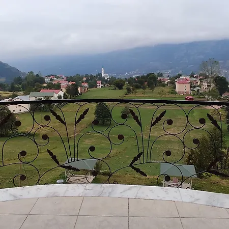 Devor Guest house 4*